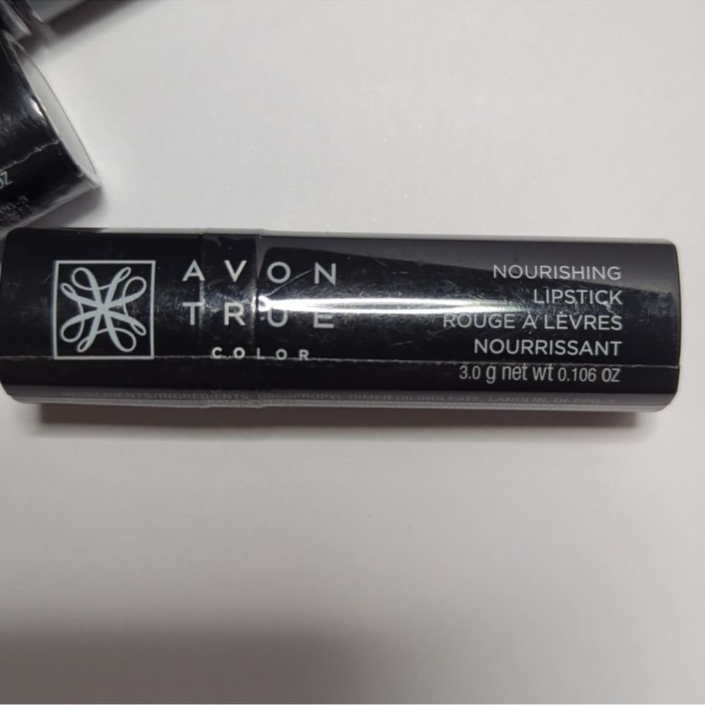 12 Avon True Color Nourishing Lipstick Candy Red - Picture 5 of 11